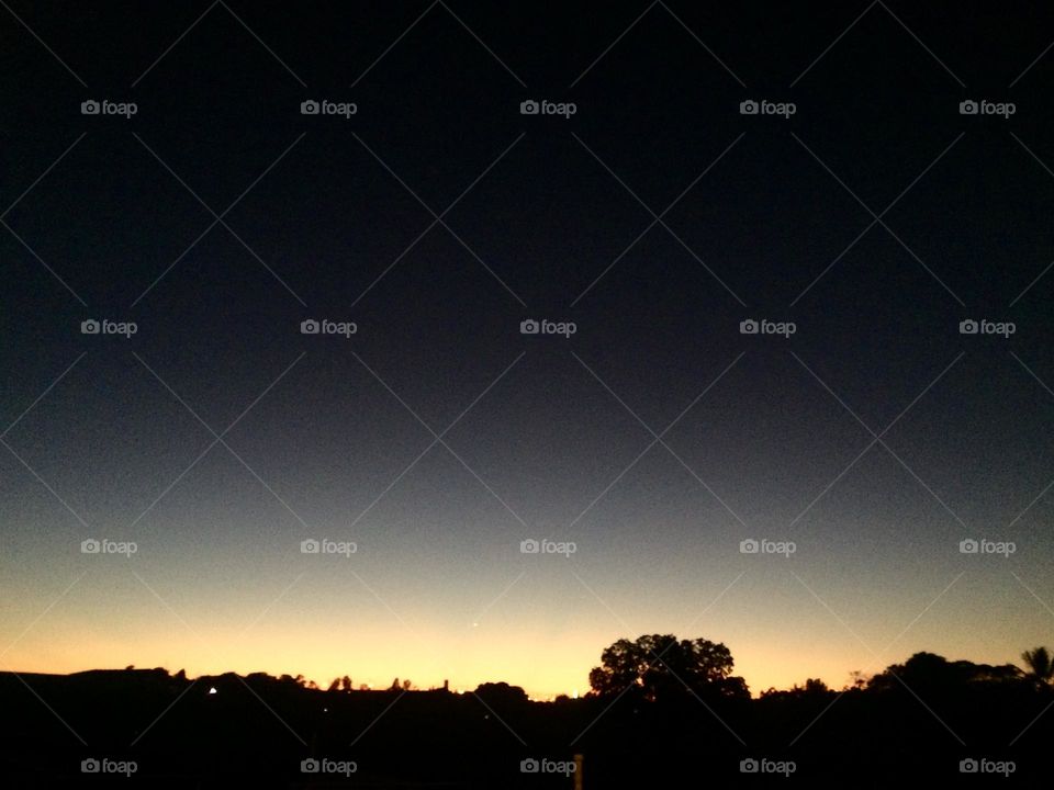 🌄🇺🇸 An extremely beautiful dawn in Jundiaí, interior of Brazil. Cheer the nature! / 🇧🇷 Um amanhecer extremamente bonito em Jundiaí, interior do Brasil. Viva a natureza!