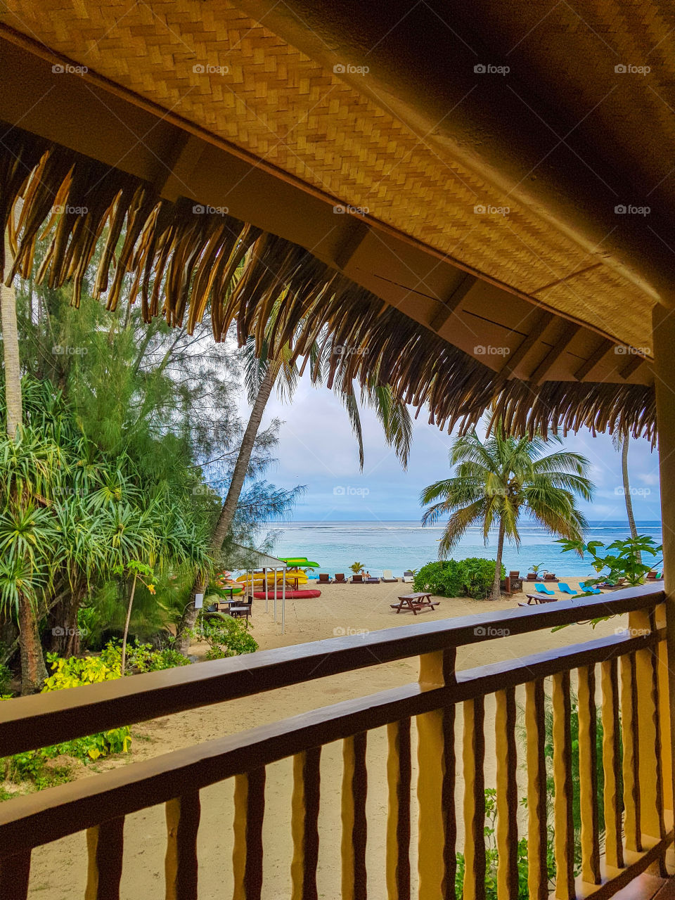 sanctuary rarotonga on the beach resort