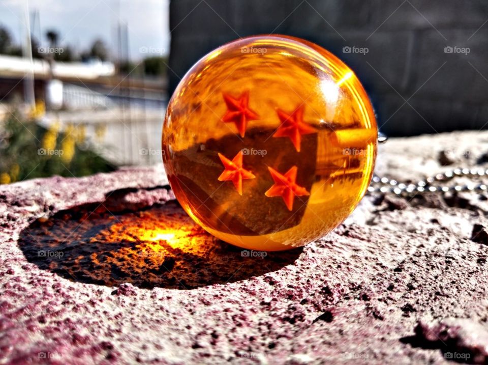 Una esfera del dragón, de 4 estrellas.