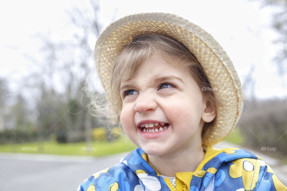 smilling little girl