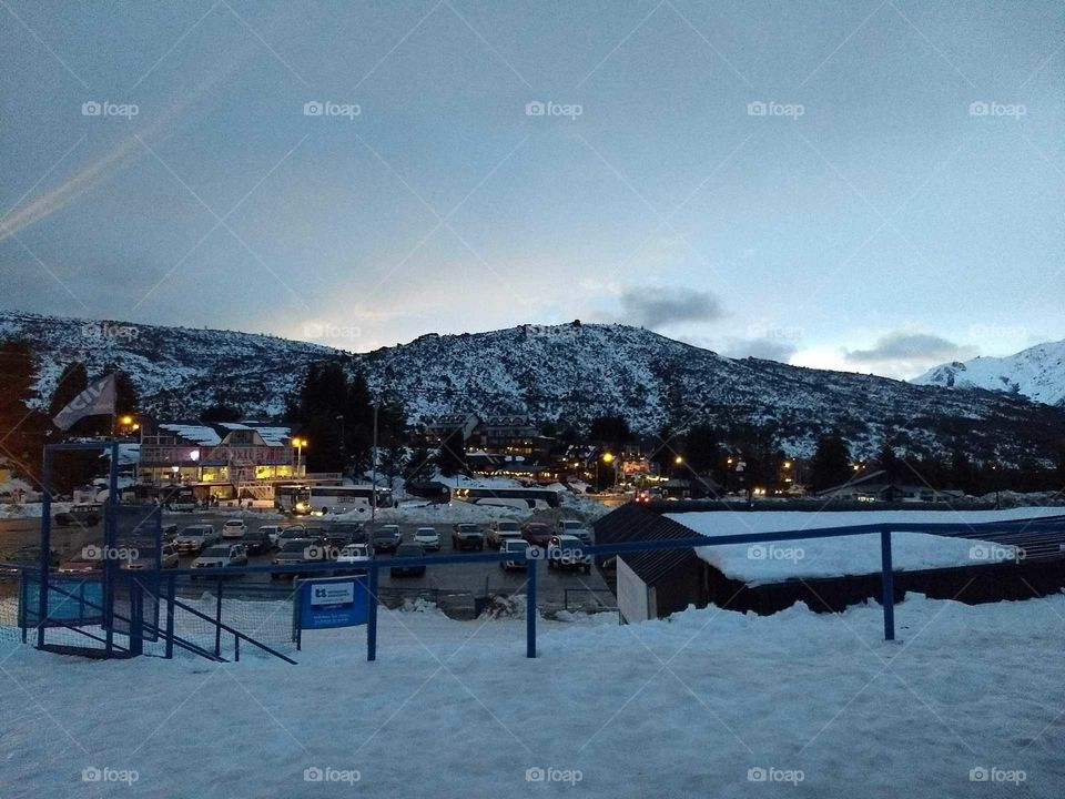 Vista a un centro de ski en la Patagonia Argentina