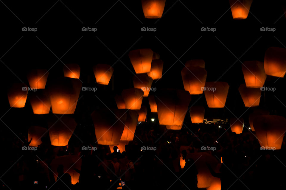 sky lantern