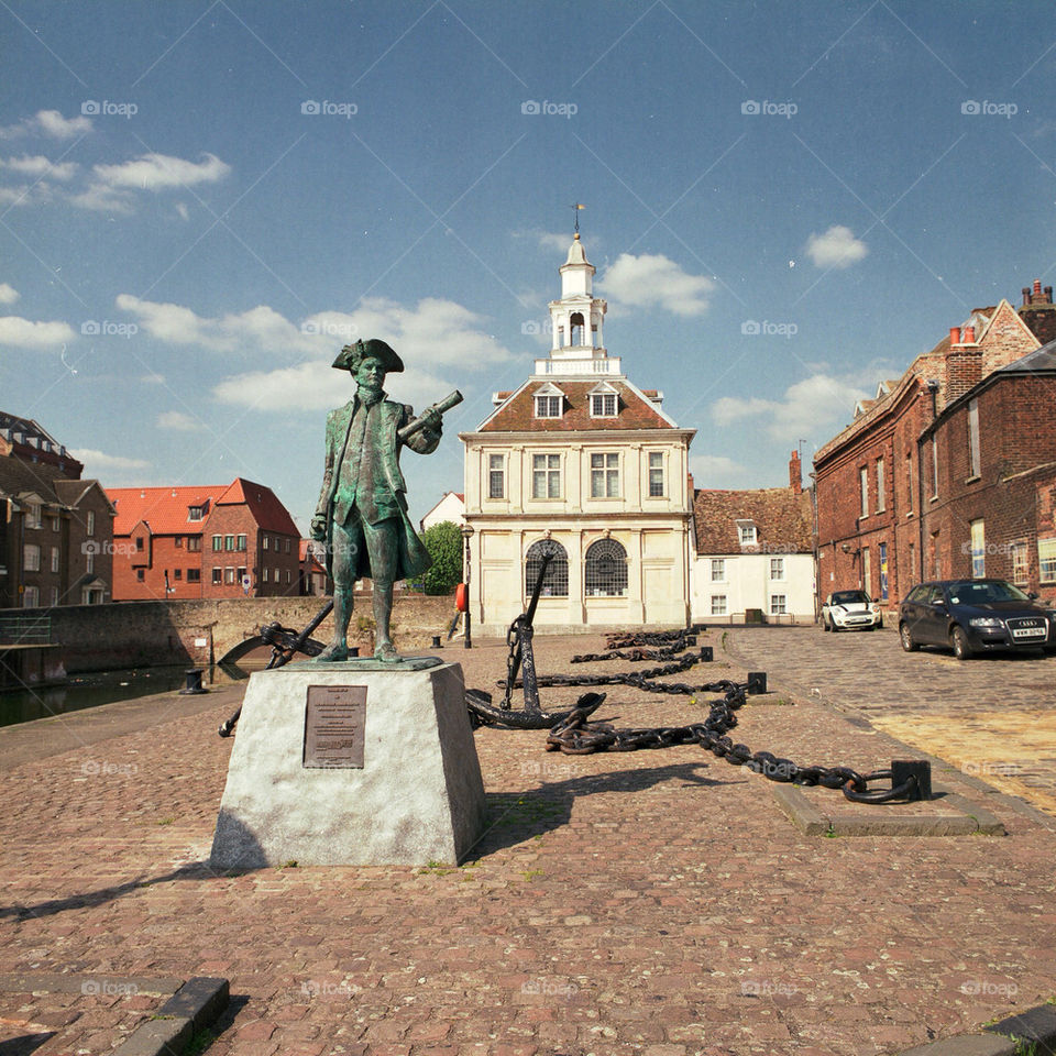 sky blue summer statue by tobias_burkill