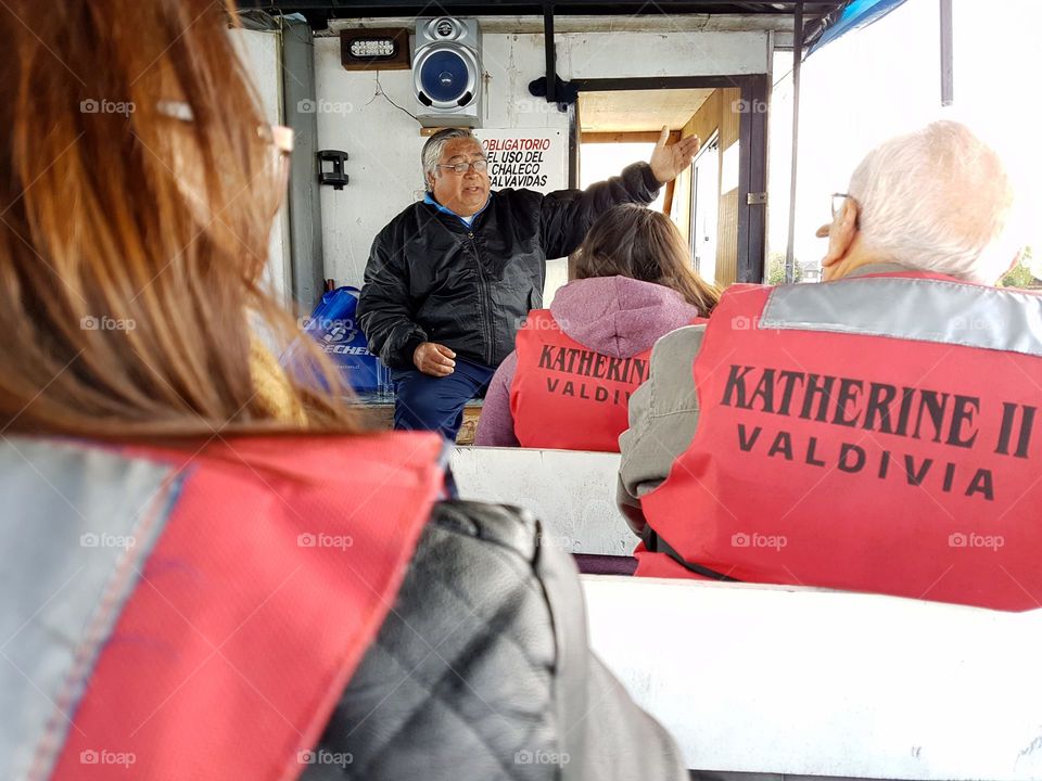 explicando no barcos guia viagem