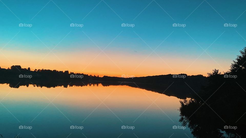 Sunset on lake