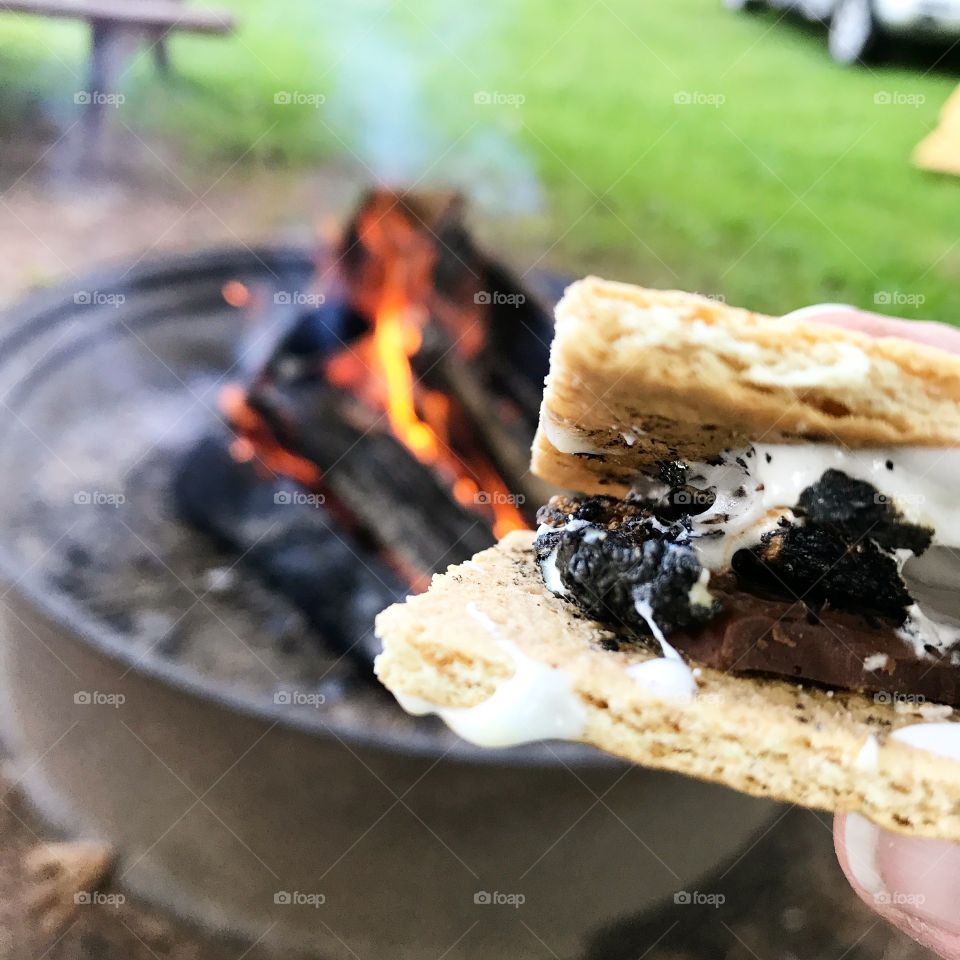 S’mores love 