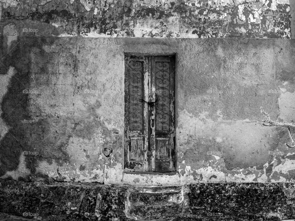Door............. Old...