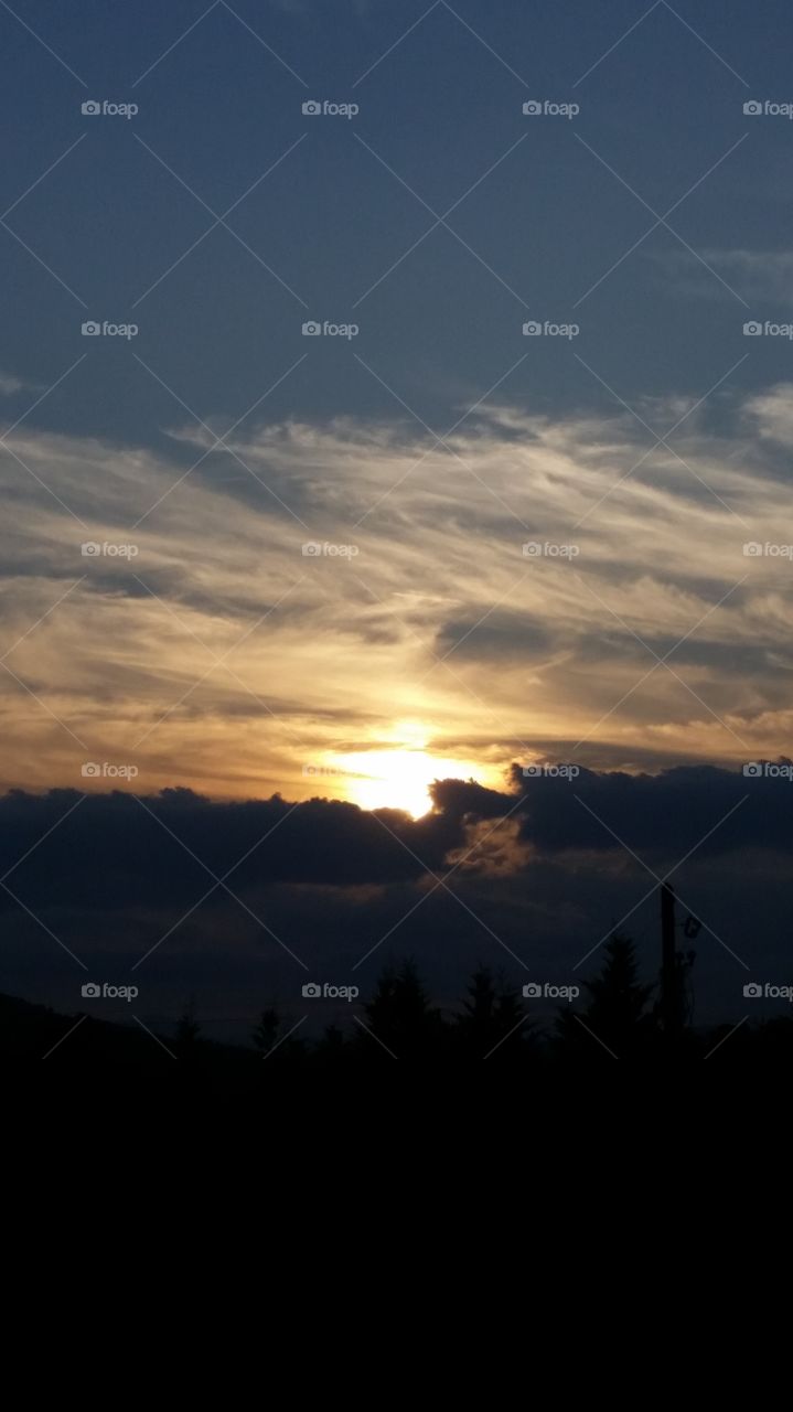 mountain sunset. Beautiful evening sunset