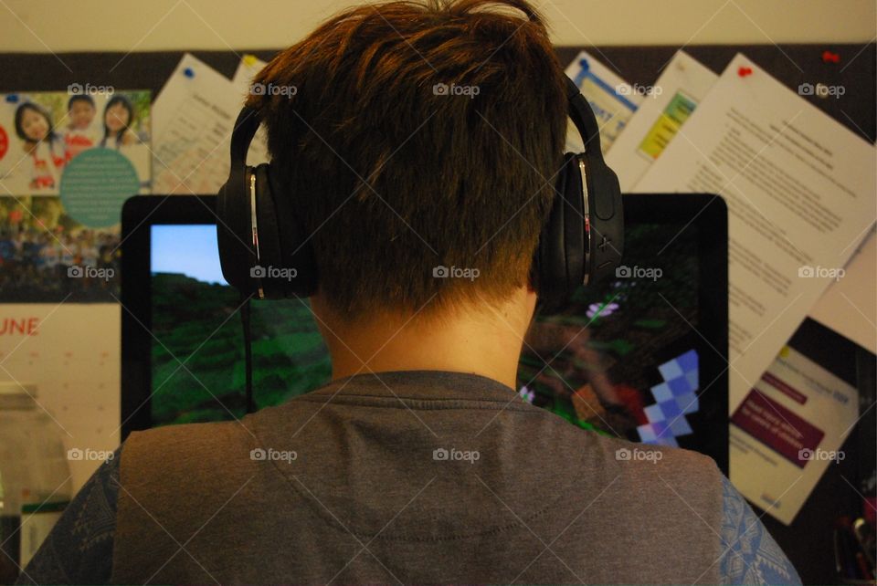 Wide angle video game player. Wide angle video game player on the computer