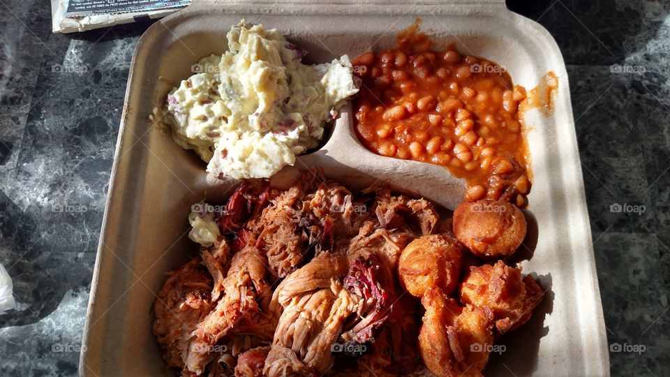 can't beat this barbeque with baked beans and potato salad