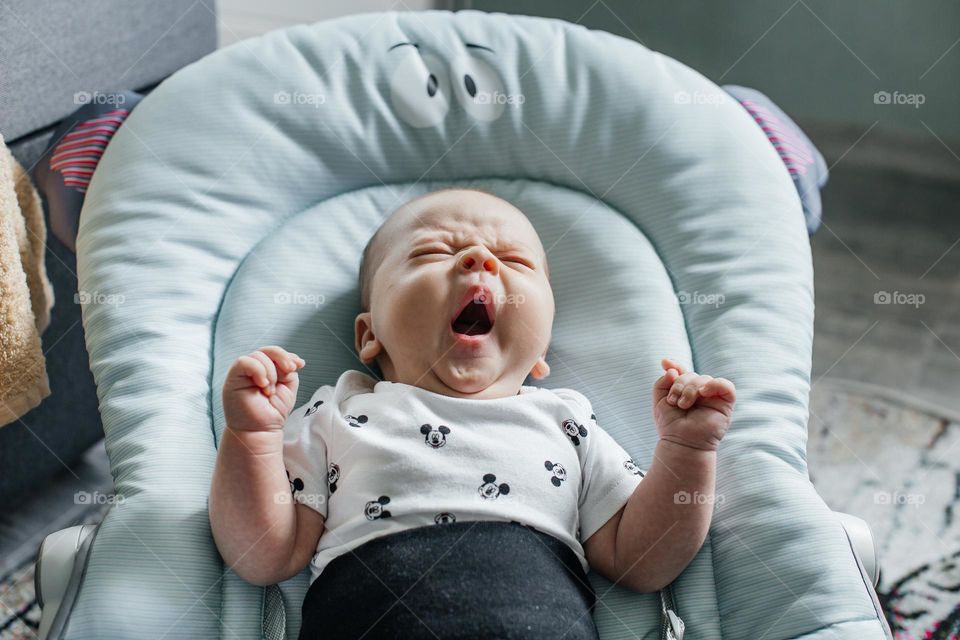 newborn baby yawns