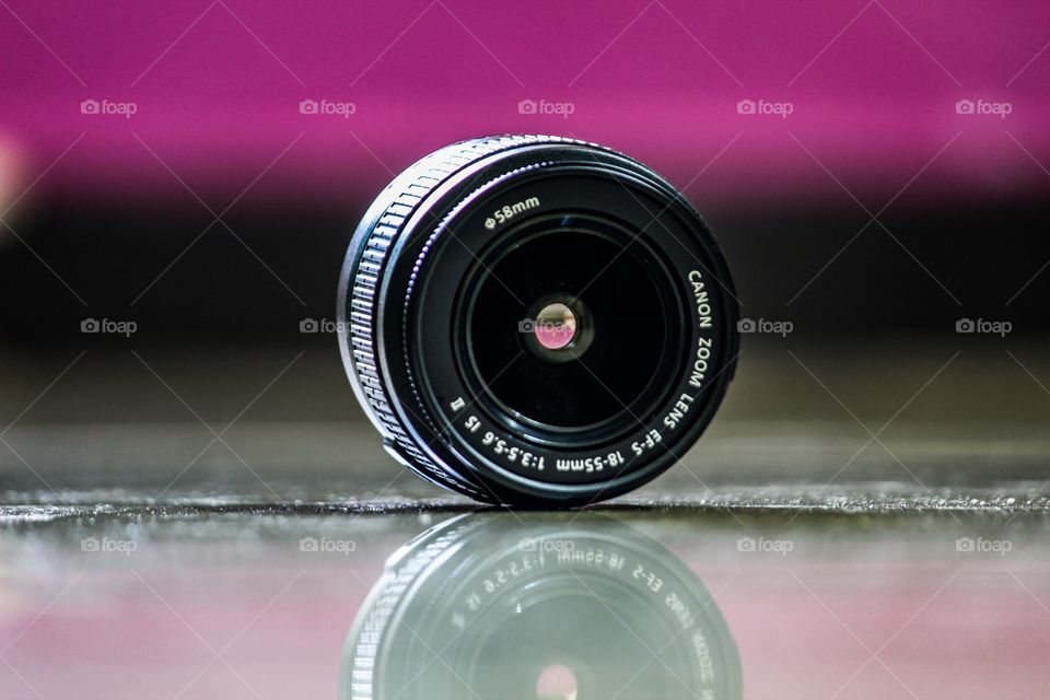 Maxro lens