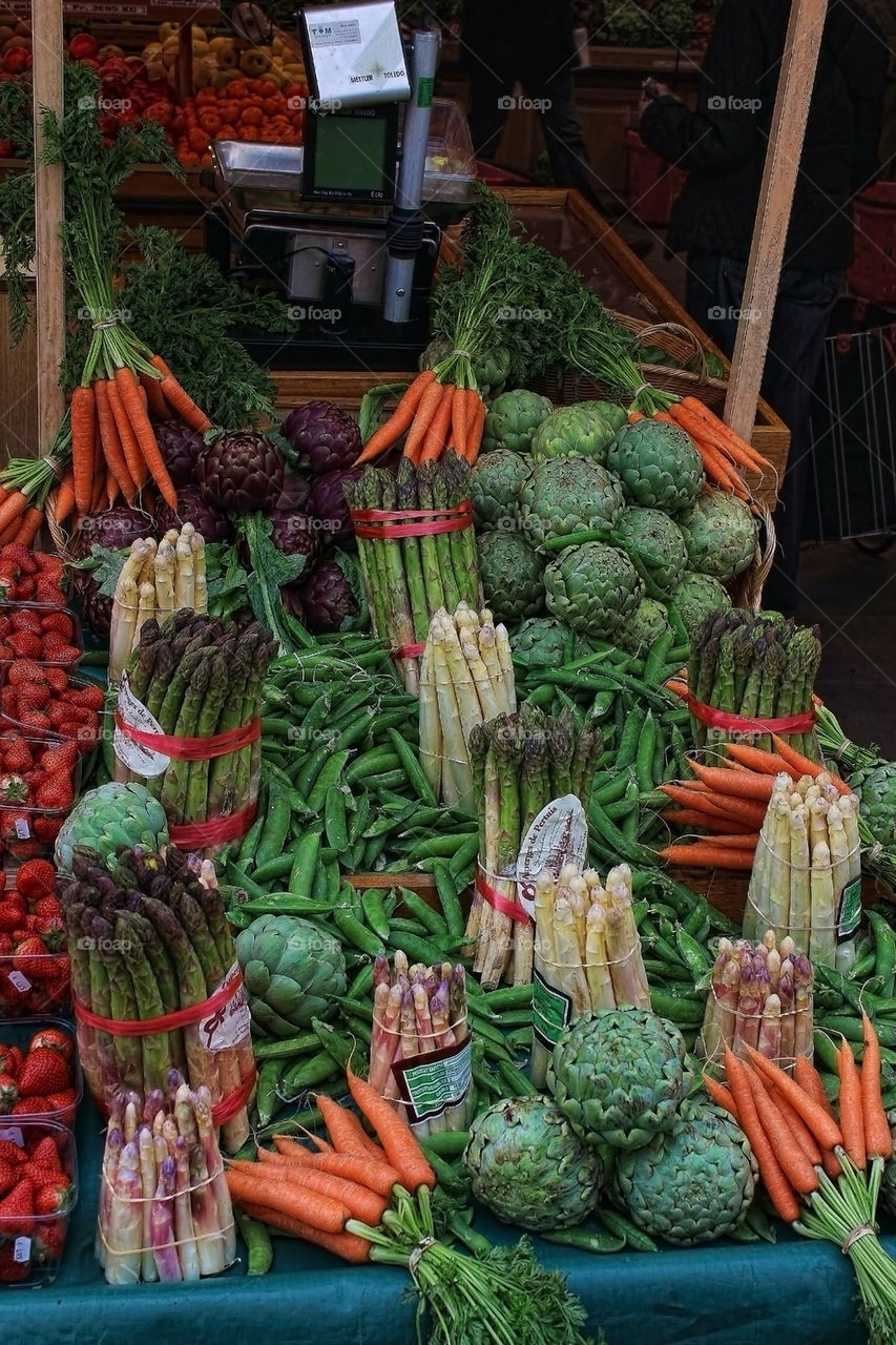 Street market, Paris