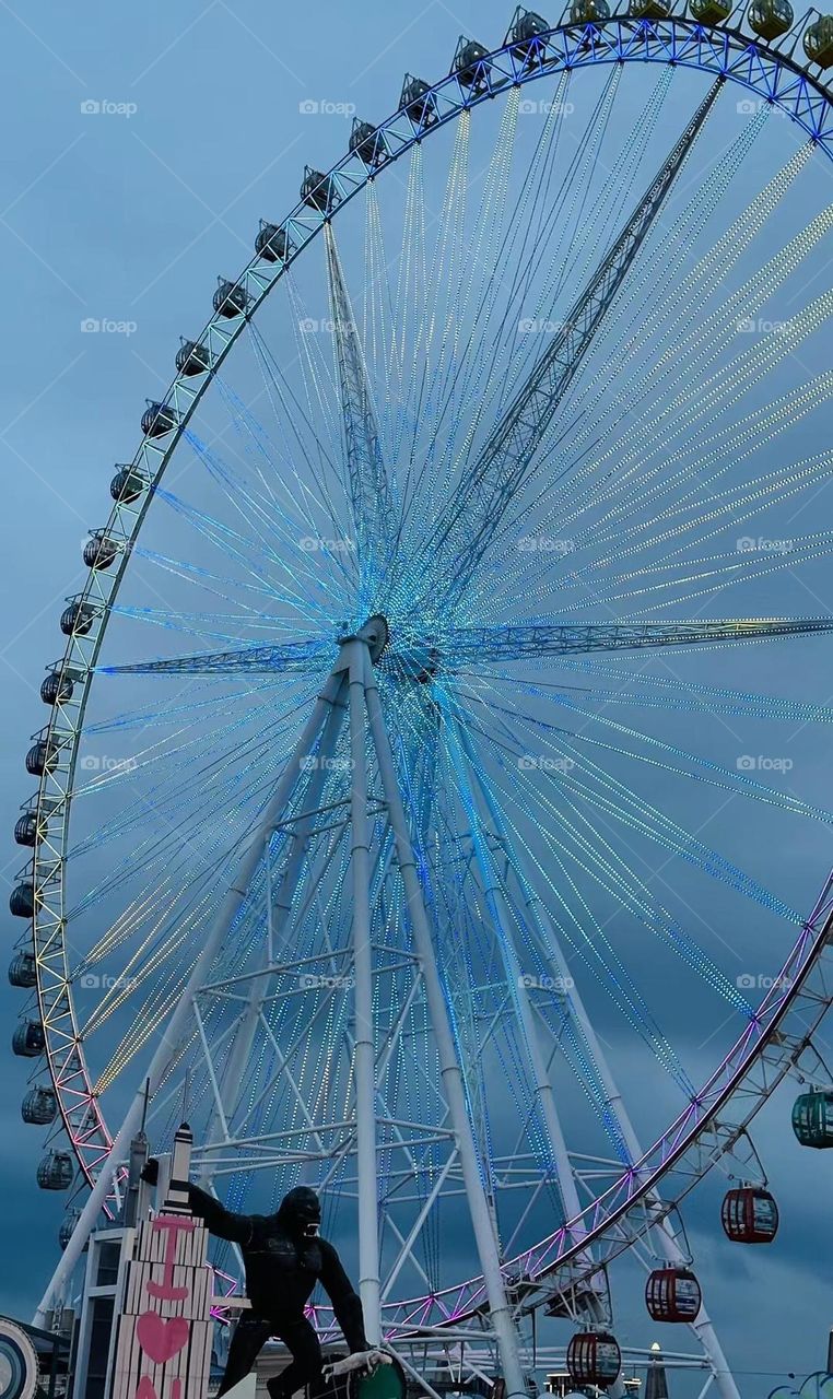 Ferris wheel