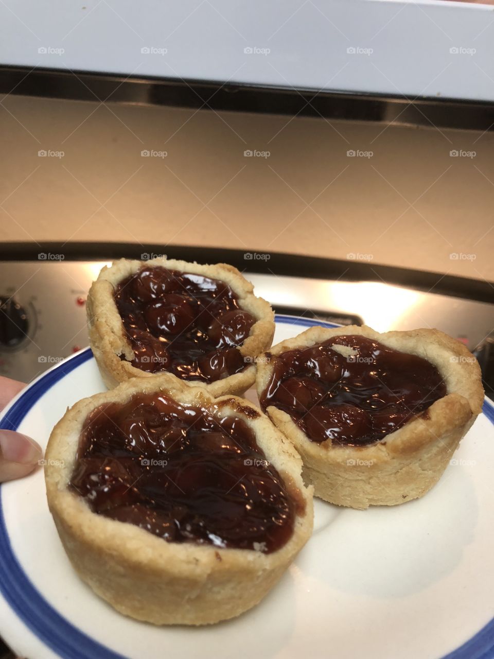 Mini cherry pies 