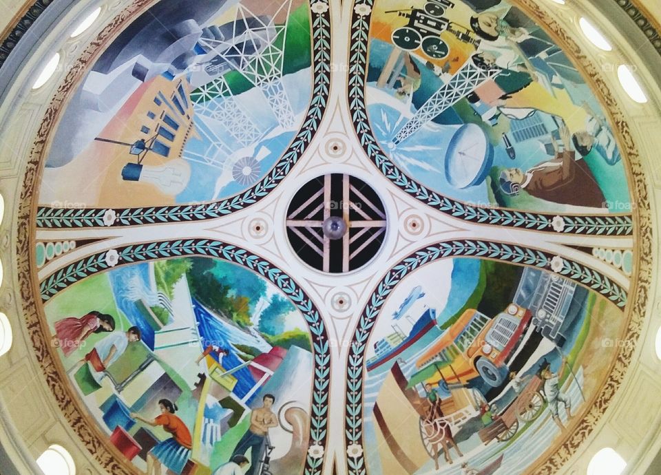 This is a mural when you look above before entering the Social Hall of the Cebu Provincial Capitol.