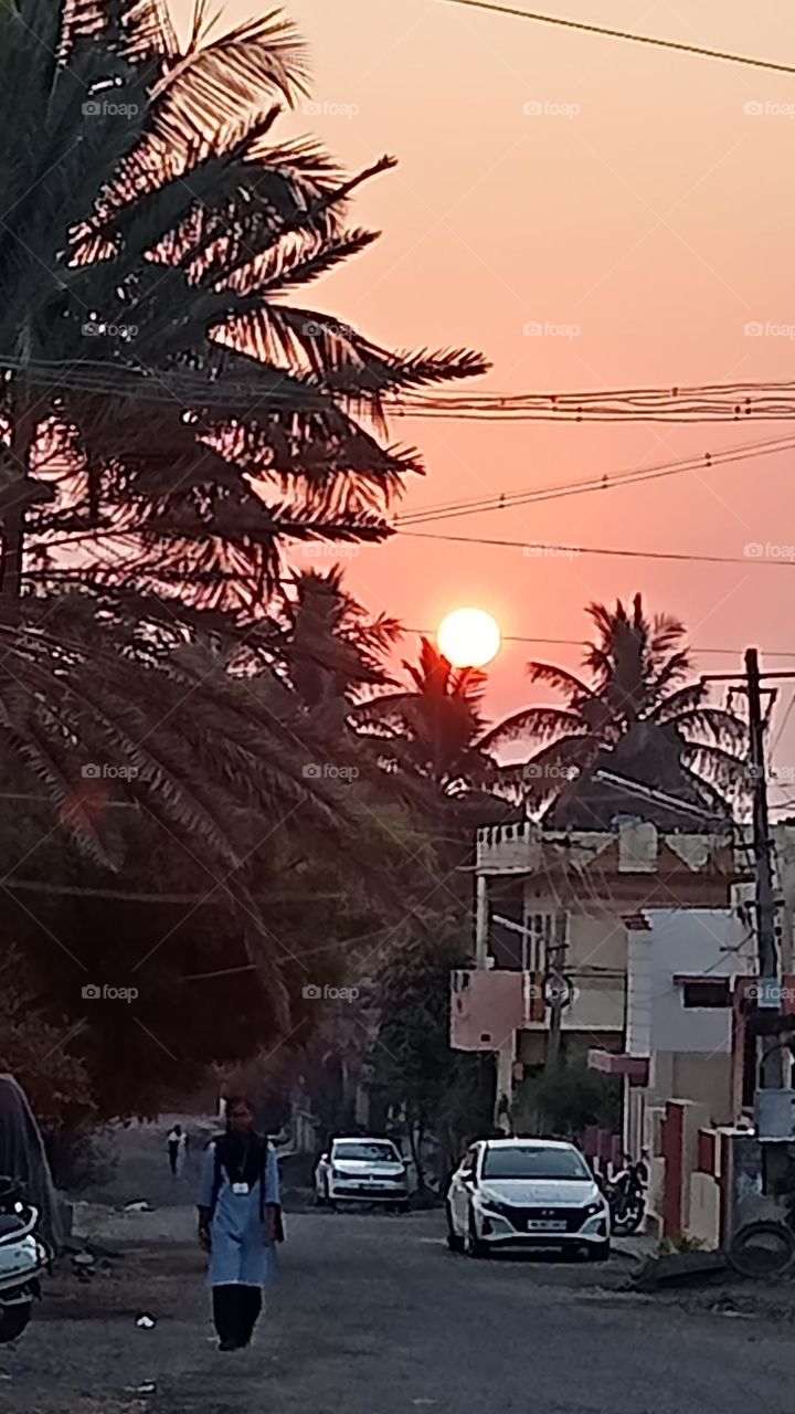 Sunrise 🌅🌄 awesome Nature picture of my place 🥰💕🤩 today's morning sunrise the my city, New morning, new hopes such beautiful 😍 awesome Nature ☺️