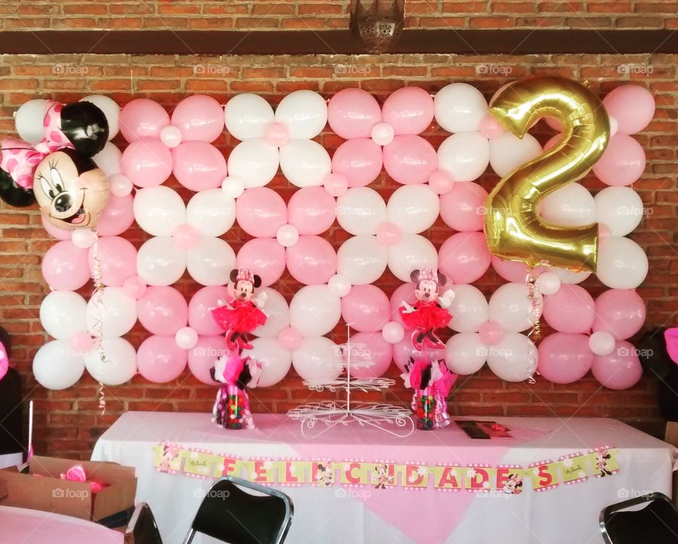 wall minie mouse party