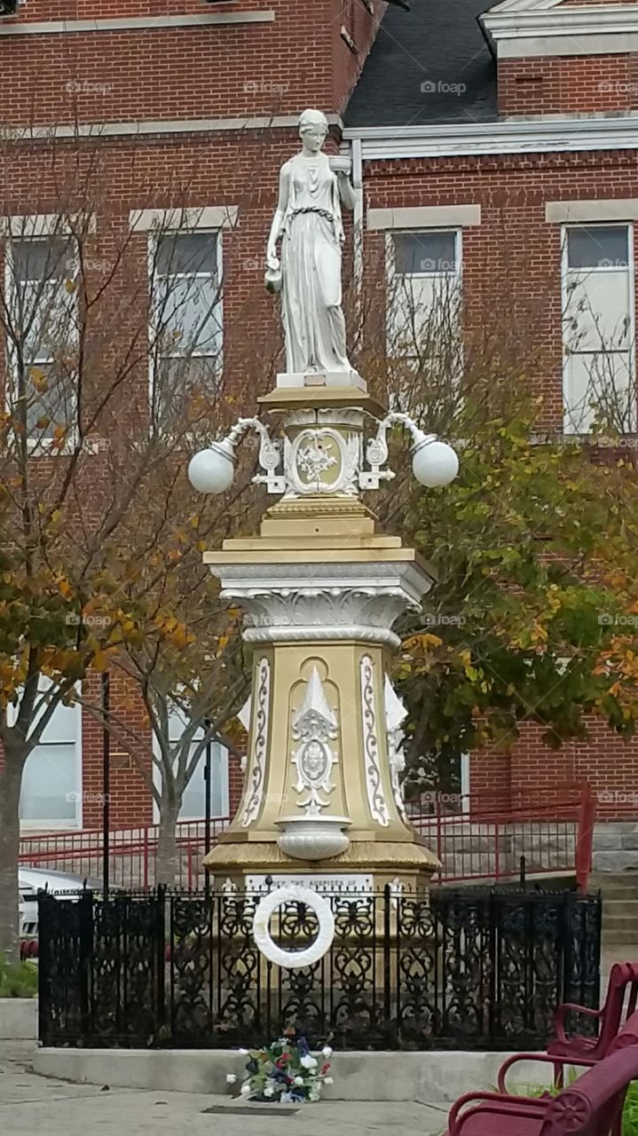 Big Beauty in a small town. monument in a small town square