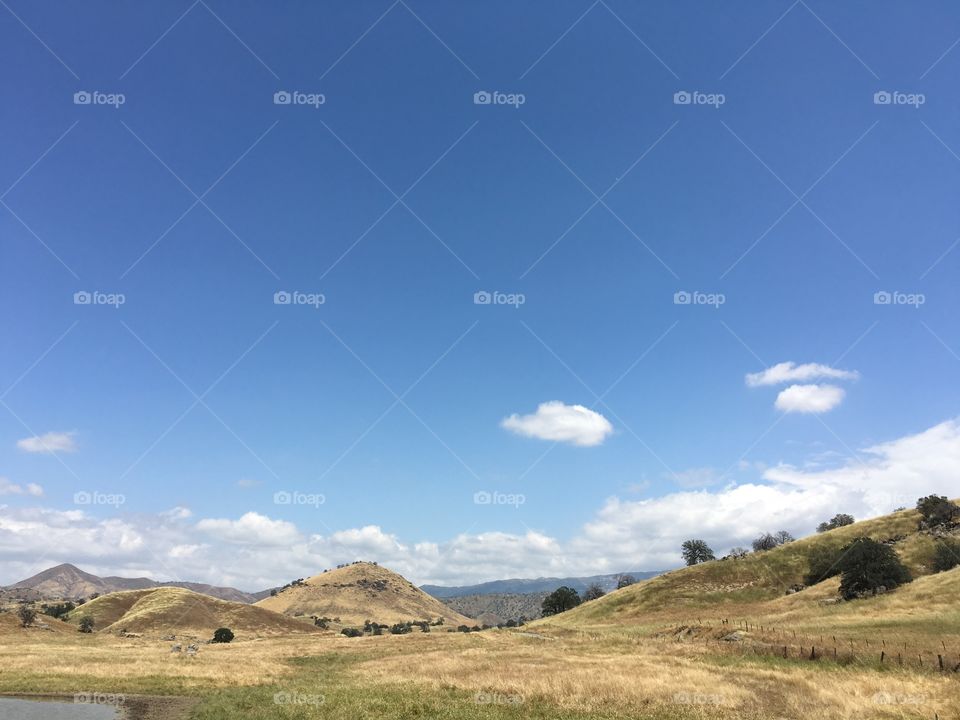 Peering over the Sierra Foothills