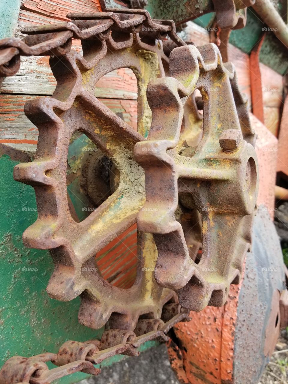 Antique manure spreader gears