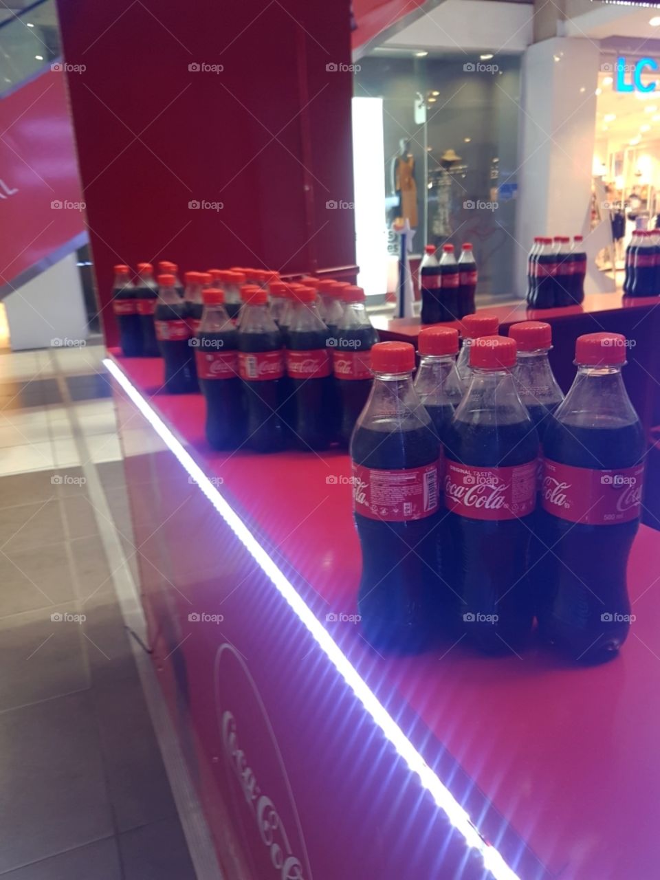 It's a party time and what best to use if not Coca-Cola.