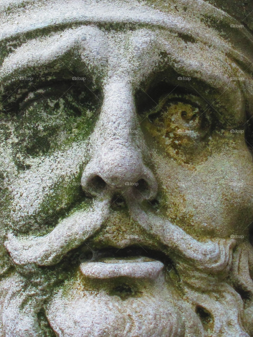 Stone Statue . Visiting Ireland