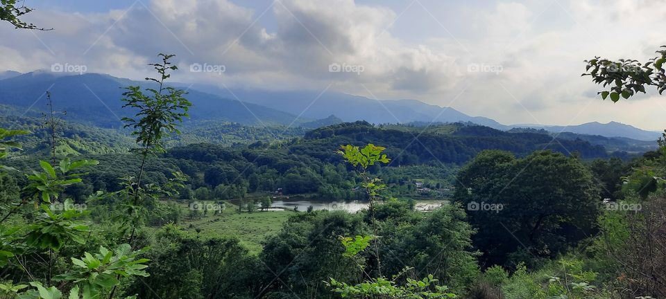 Lake in the heart of the mountains