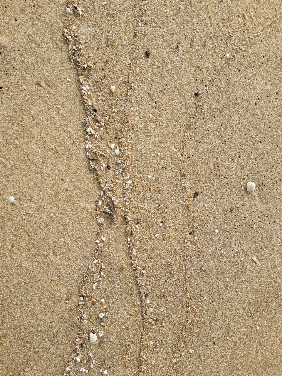 Waves pattern on the seashore