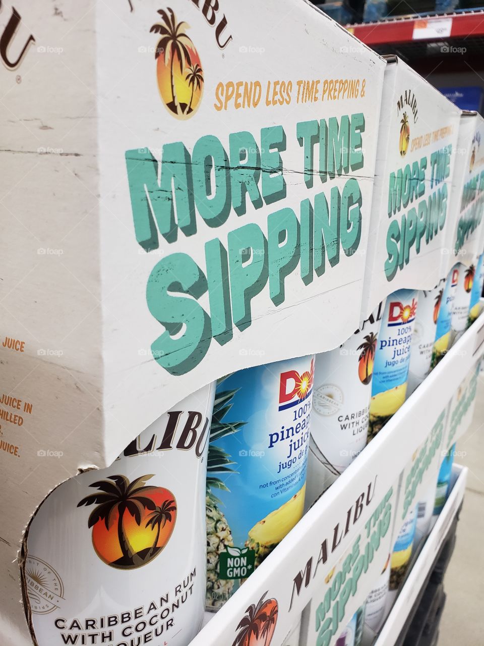 summer product display