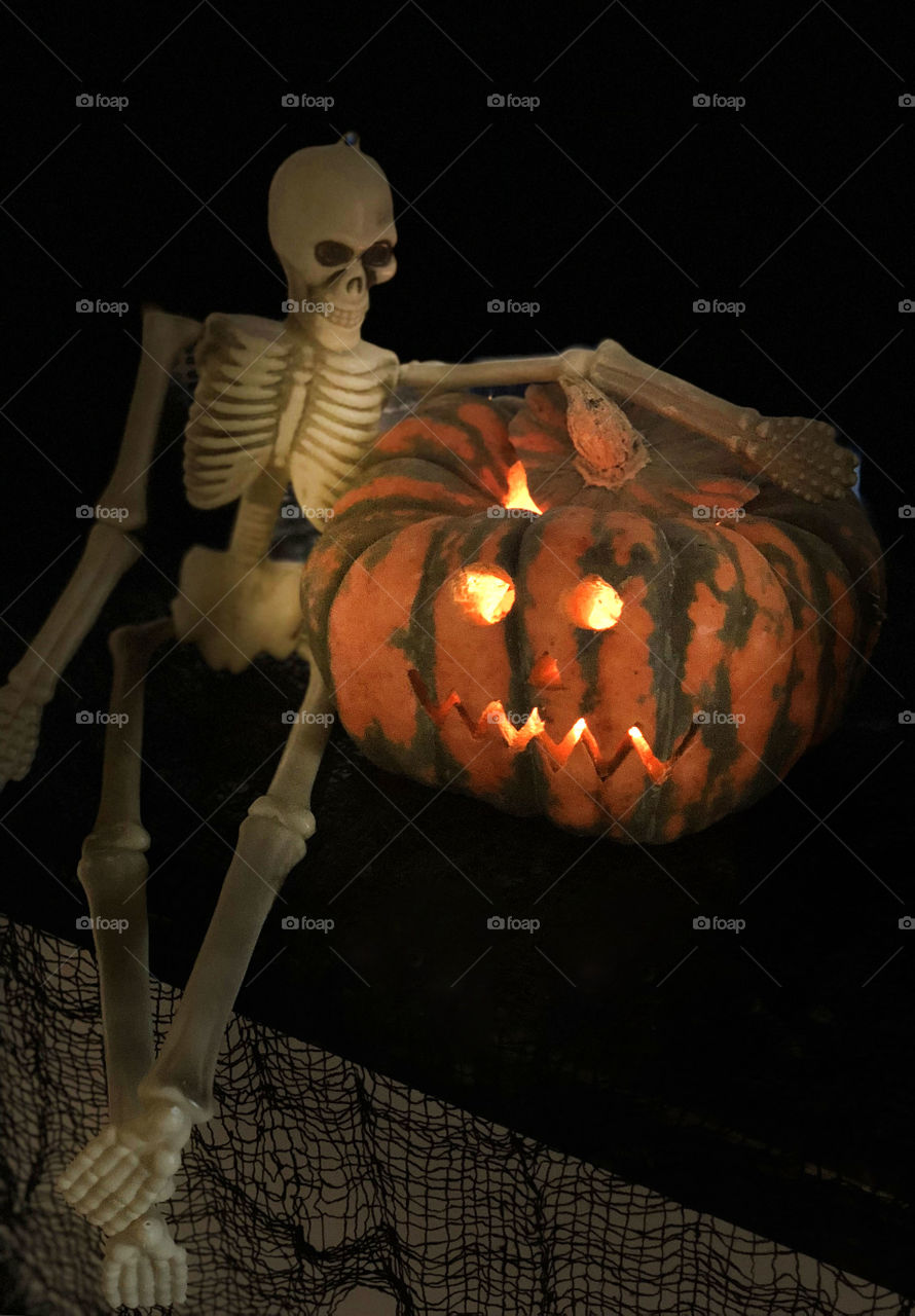 Halloween friends, Skeleton and  Pumpkin