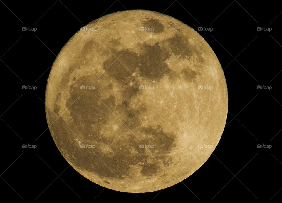 November 14, 2016 supermoon was 356,511 kilometers (221,526 mi) away from the center of the earth. The last time moon approached so close to earth was January 26, 1948, and won't be closer until November 25, 2034 when it'll be 221,485 miles from center of the earth