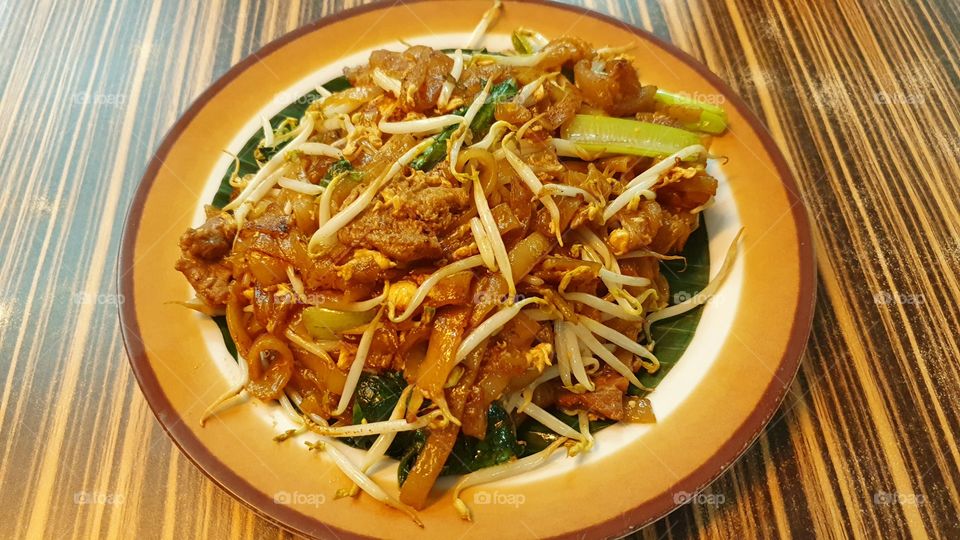 beef fried rice noodle