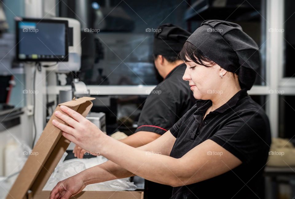 cook at the kitchen