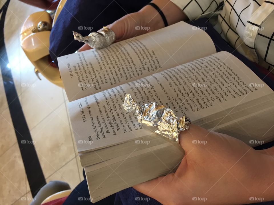 Artificial nail removal