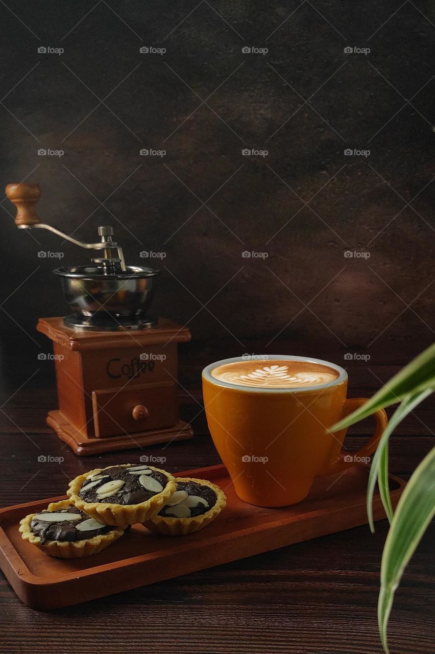 Coffee latte with chocolate pie