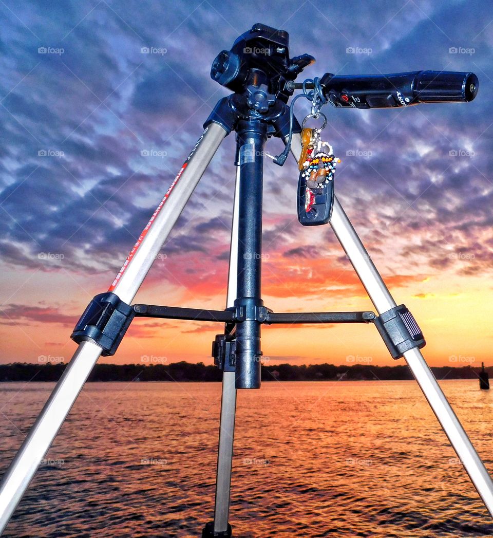 An upward view point of tripod