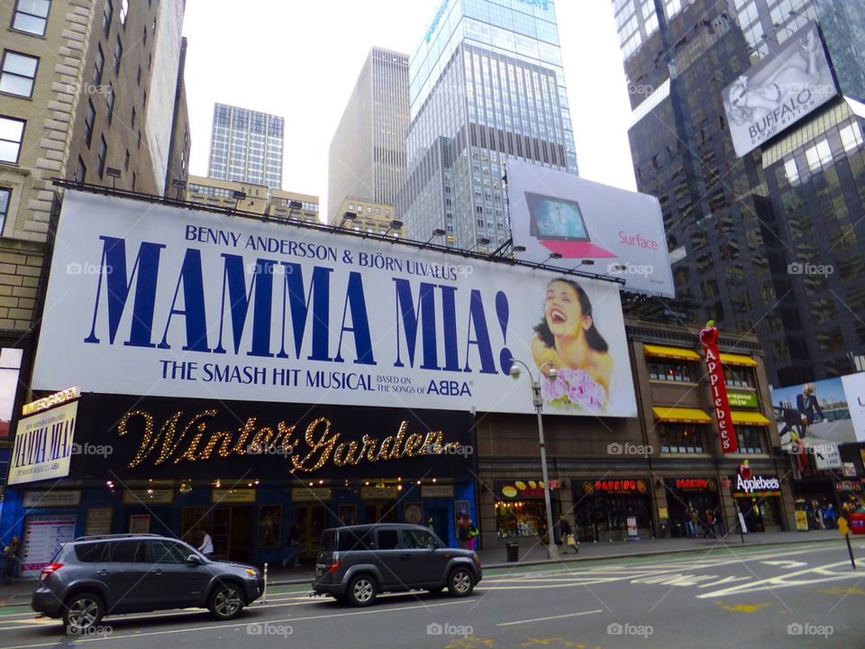 NEW YORK CITY TIMES SQUARE MAMA MIA!