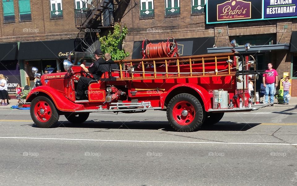 Antique Fire Truck. 2015 Labor day parade Cloquet MN