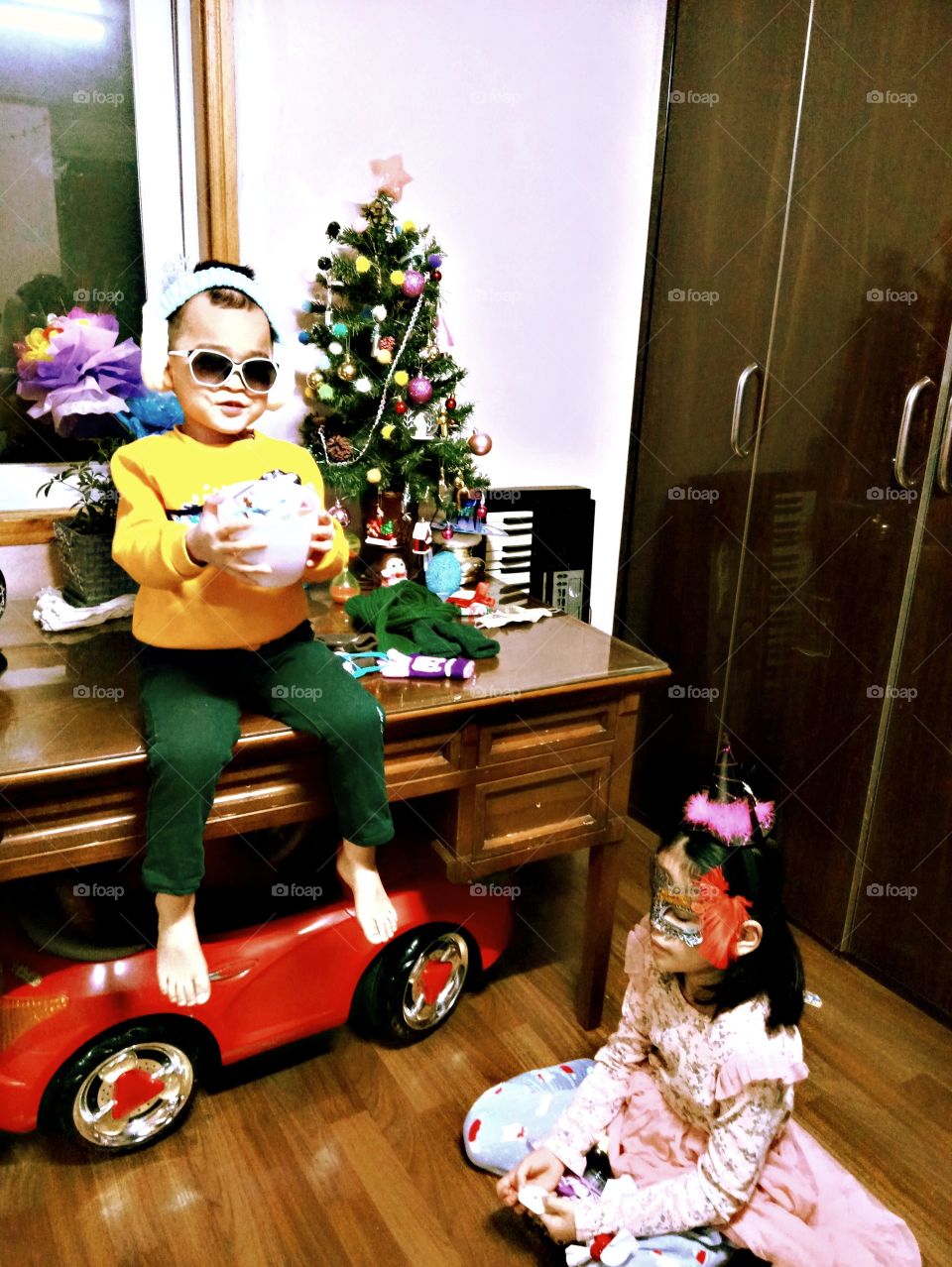 little Christmas party.
Its our little celebration to warm our winter season.
And to bring a little joy in our little home.😍
Merry  Winter christmas♥♥♥ Every one😍😍😍
And a happy new year😍😍😍