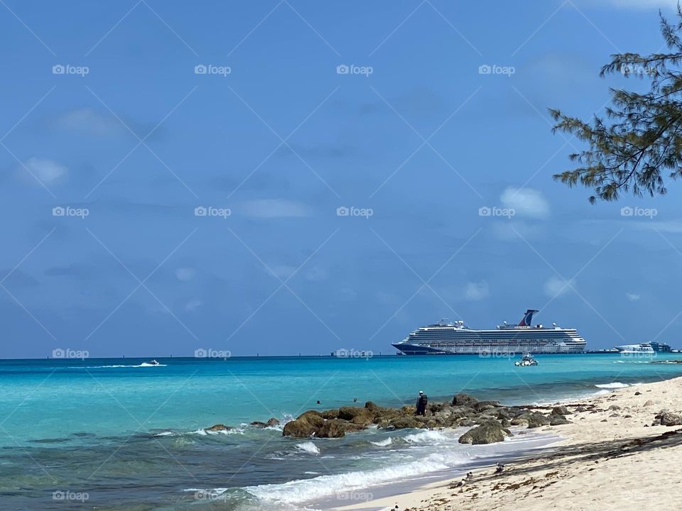 Carnival cruise ship 