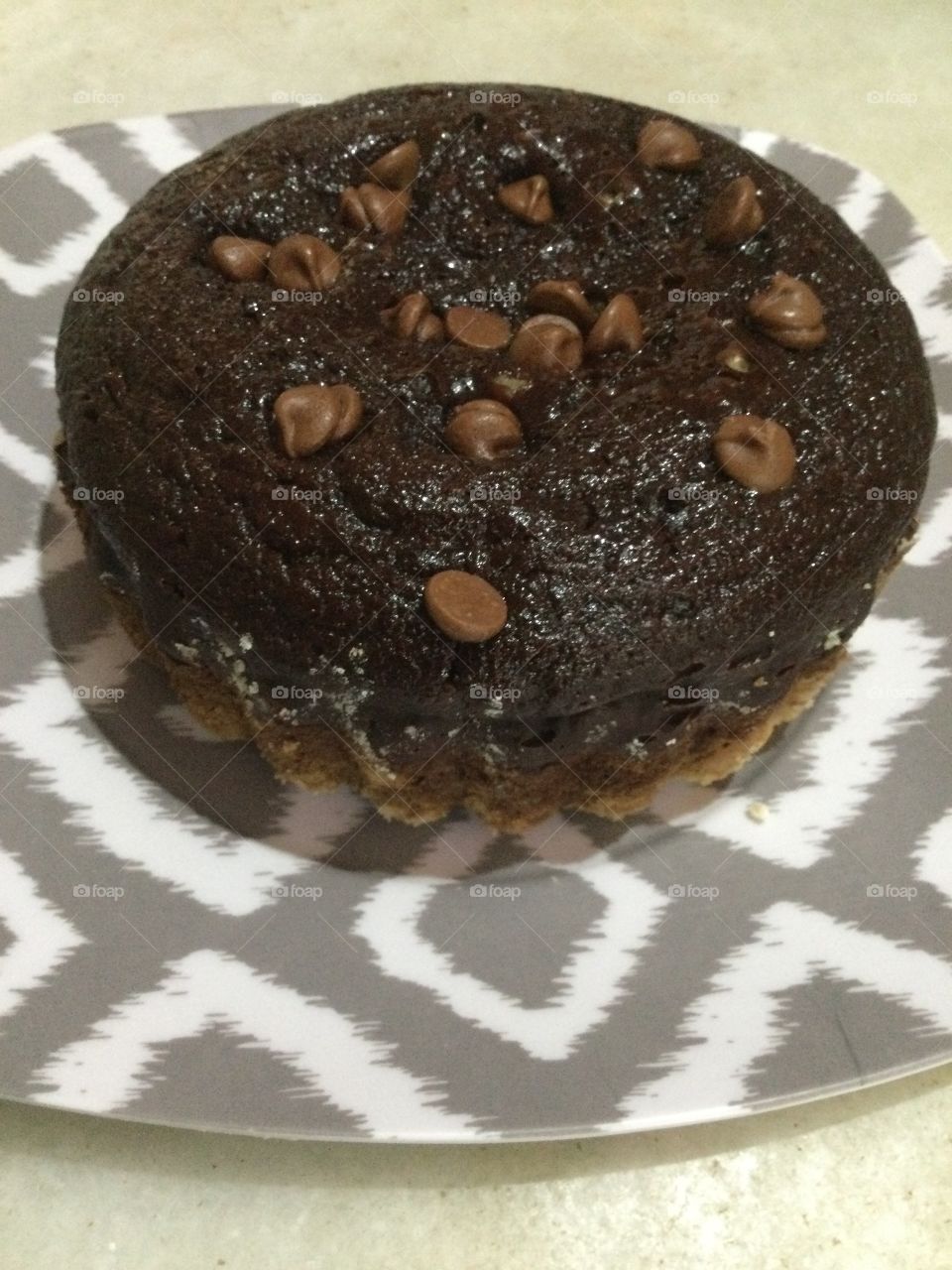 Chocolate cake with chocolate chips 