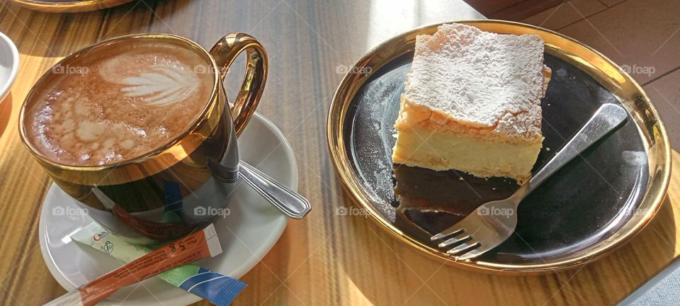 Coffe and cake