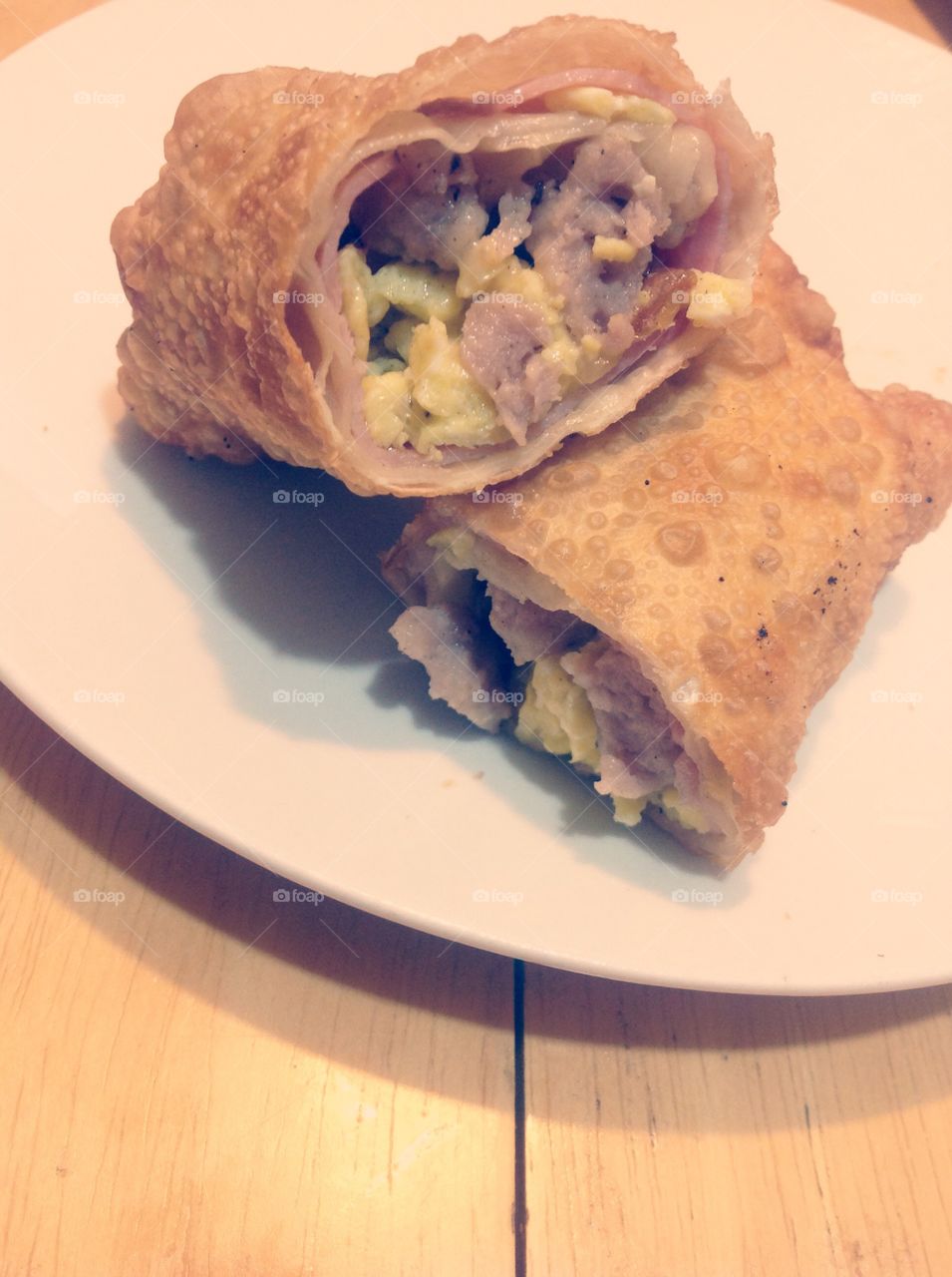 Breakfast egg rolls 