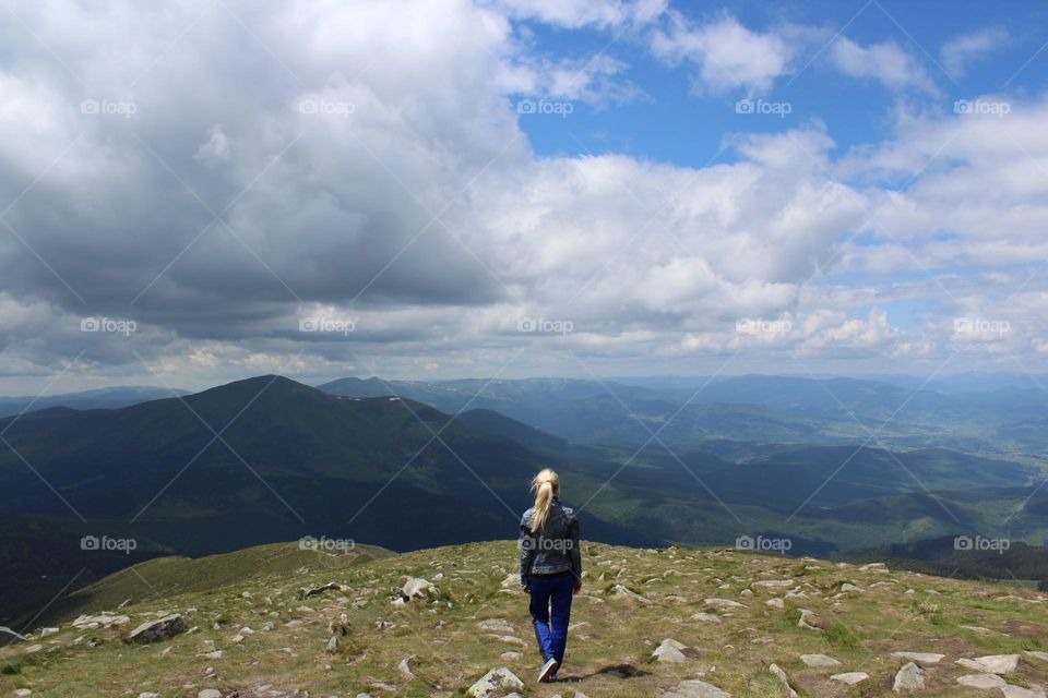 Hiking the Hoverla mountain, National Park and the highest point in Ukraine