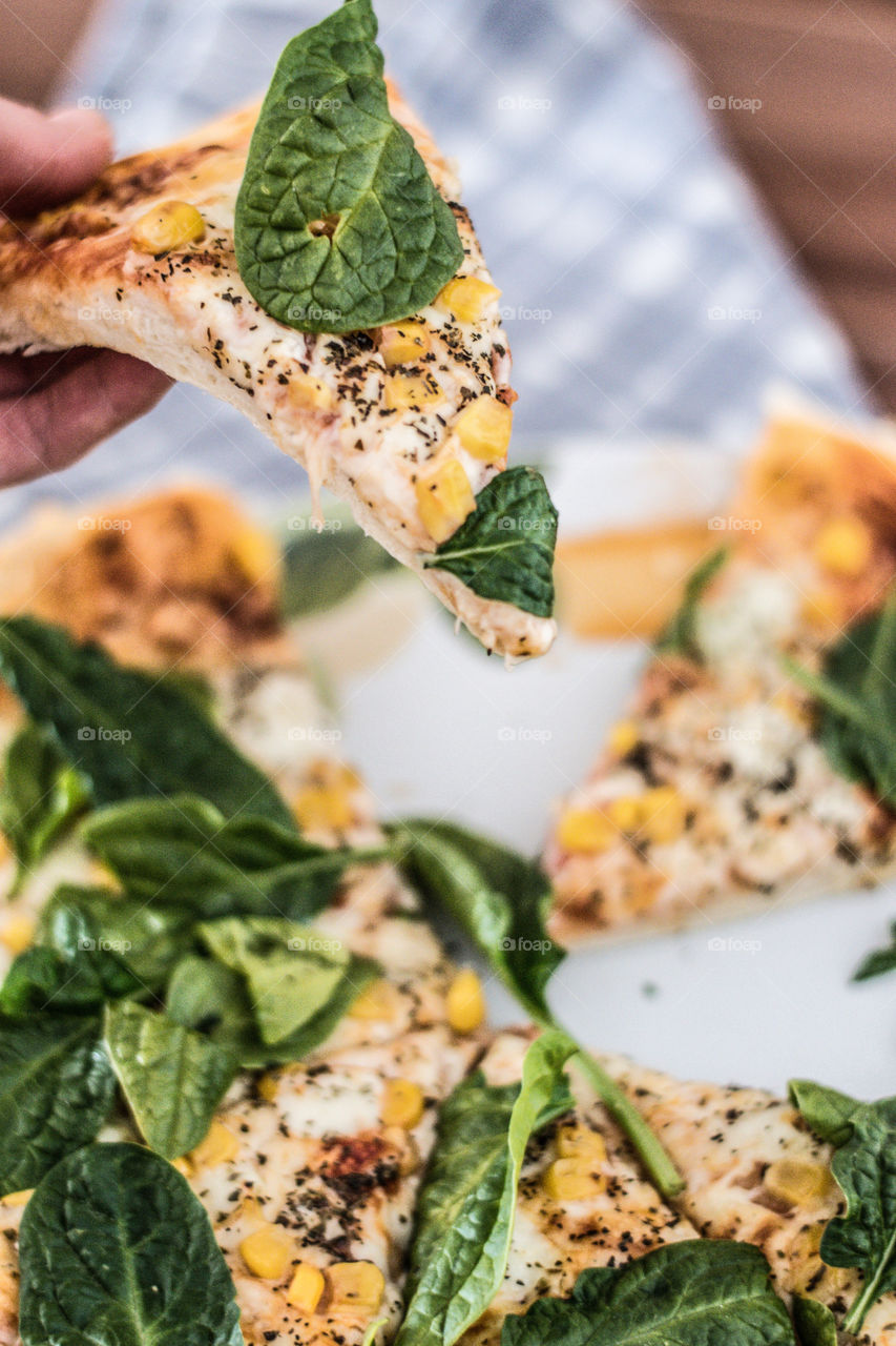 Pizza with spinach