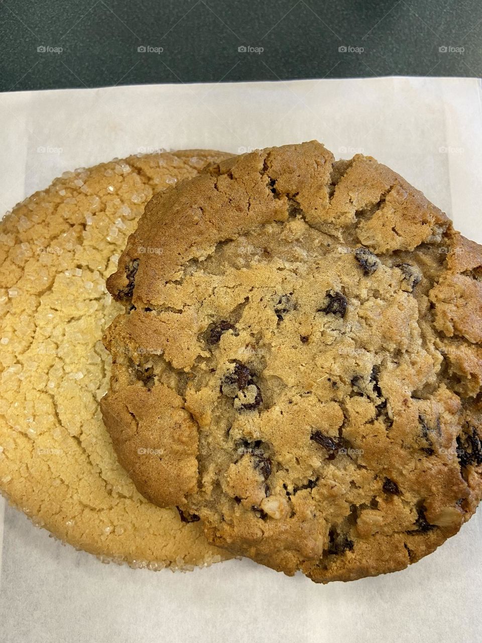 Overlapping cookies, a sugar cookie (one of my favorites) and an oatmeal raisin, both from the bakery cafe at Barnes & Noble bookstore.