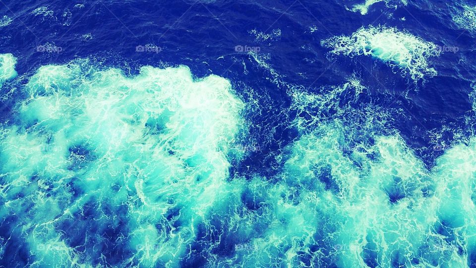 Sea Foam in Aqua