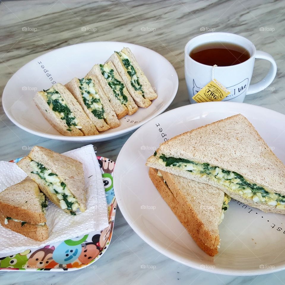 Wifey made our favourite spinach egg mayo sandwich for breakfast again. Yummy! 😍👍 #eggspinachmayosandwich