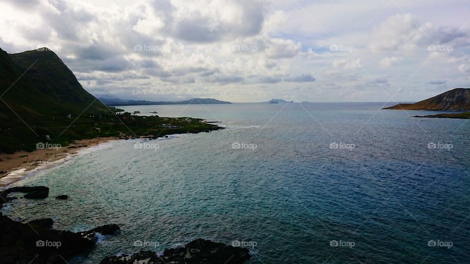 Scenic photo of tropical Hawaii